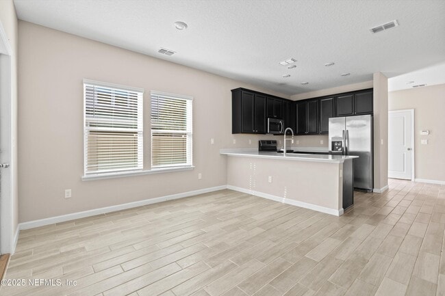 Building Photo - 1180 Beach Dune Dr