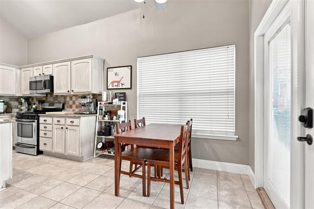 Building Photo - 3421 Galaway Bay Dr