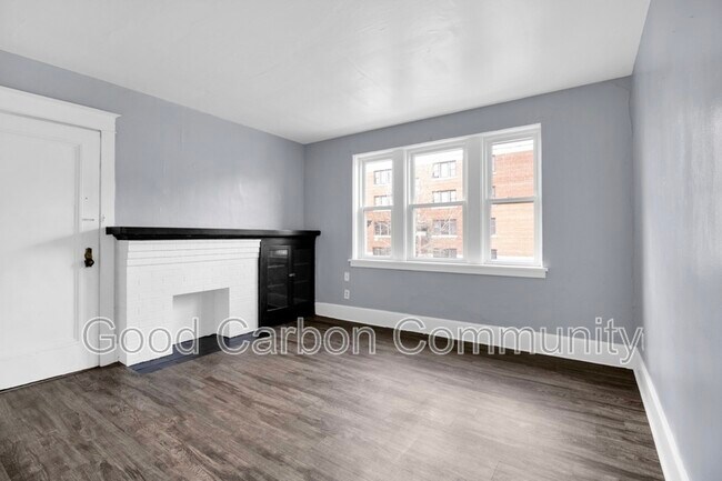 Building Photo - 7 E Depew Ave