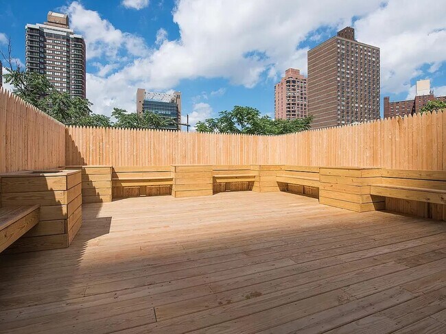 Building Photo - 309 East 92nd Street
