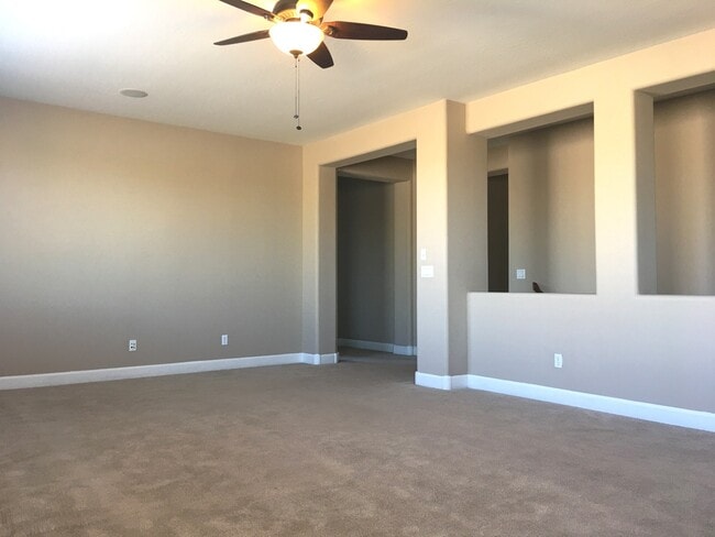 Building Photo - Chandler 5 Bed, 3 Bath + Bonus Room Office/Den