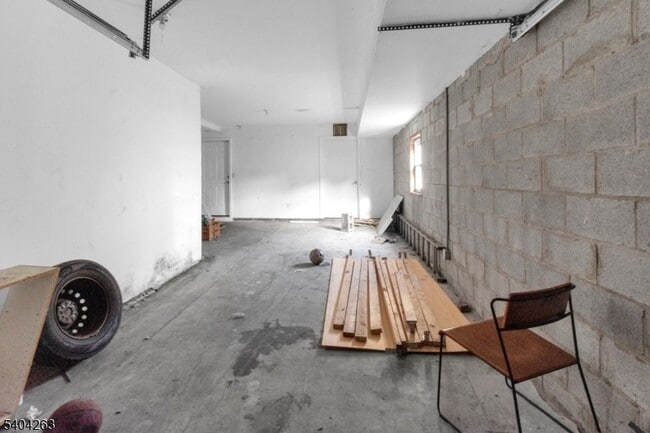 Building Photo - 139 Inslee Pl