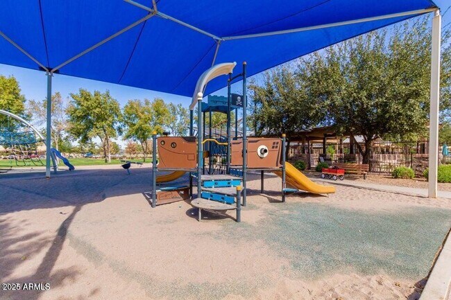Building Photo - 3467 S Falcon Dr