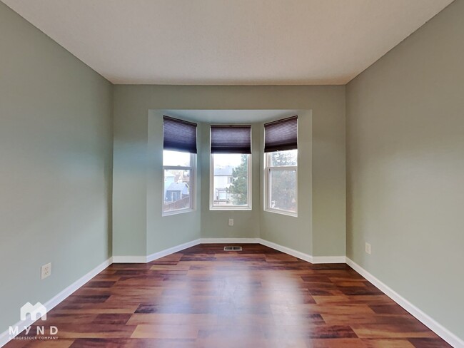 Building Photo - 6065 Fescue Dr