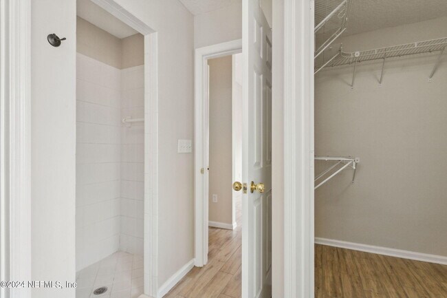Building Photo - 13260 Bonaparte Ln