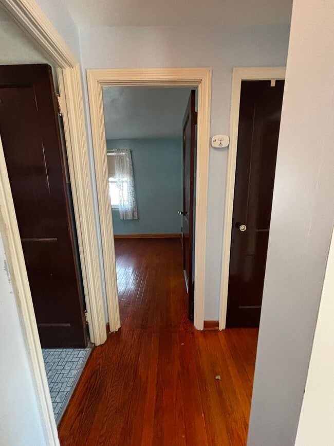 Building Photo - 3 Bedroom 1.5 Bath Rental Rome NY