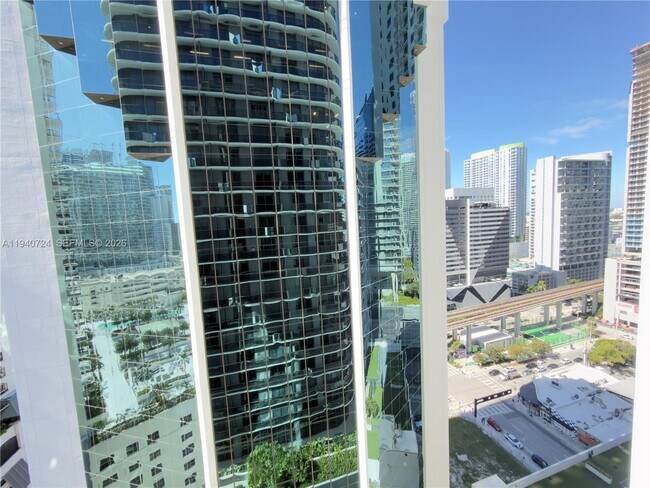 Building Photo - 55 SW 9th St