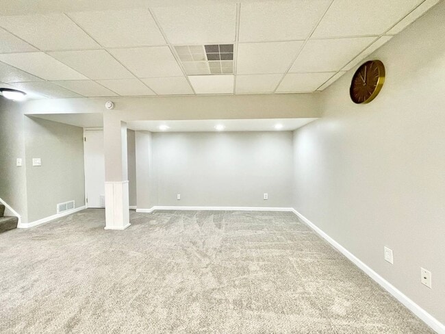 Building Photo - 602 Pearces Ford Rd