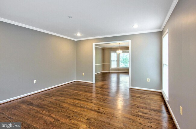 Building Photo - 18414 Garner Ln