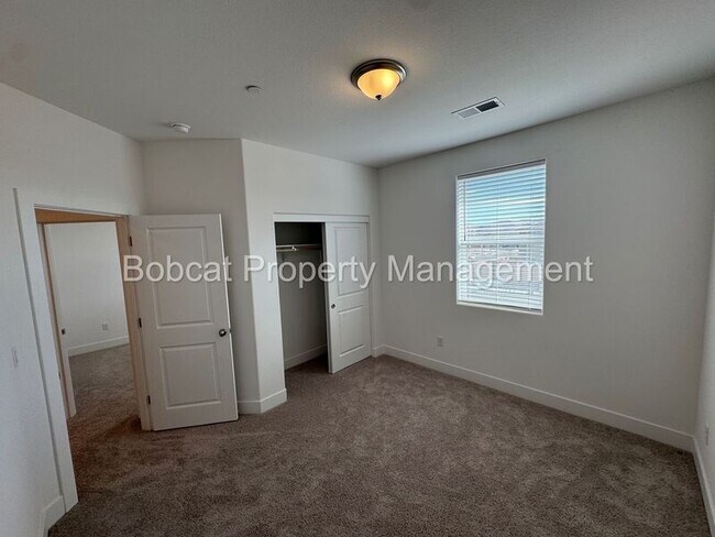 Building Photo - 3671 Pulsar Ln