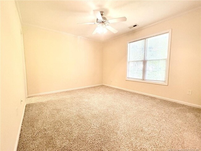 Building Photo - 3332 Kenmont Ln