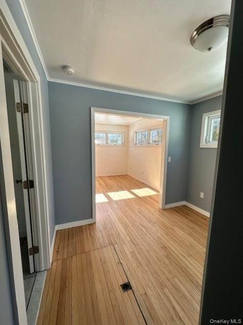 Building Photo - 5 Pine St