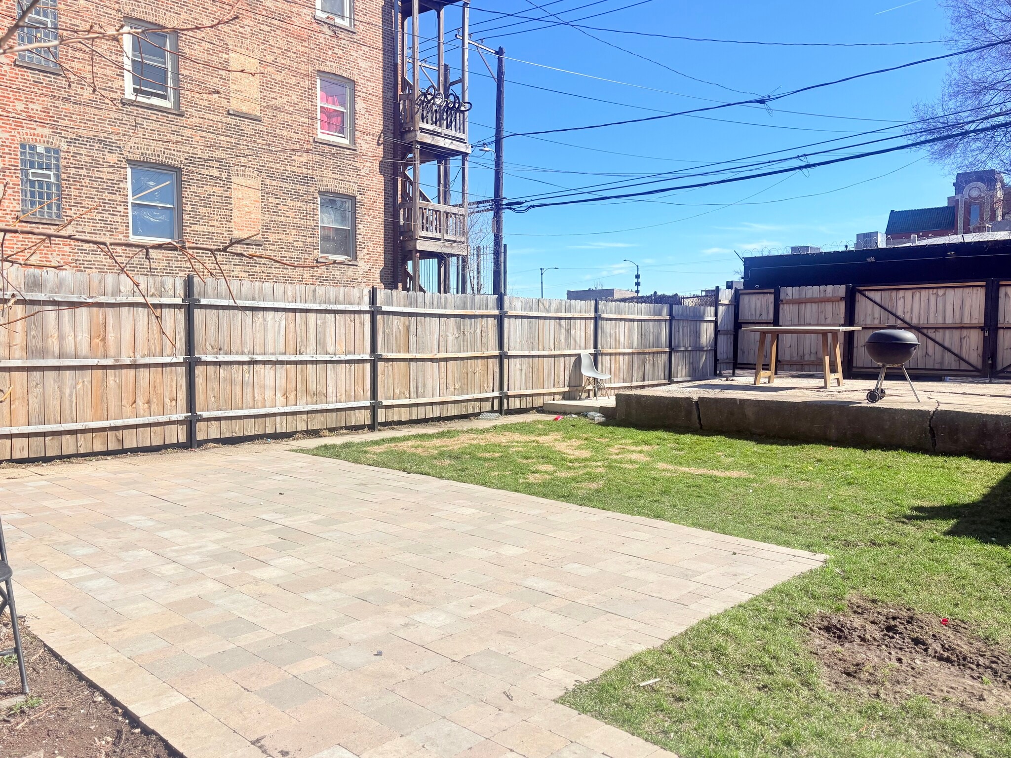 Building Photo - 3539 W Grenshaw St