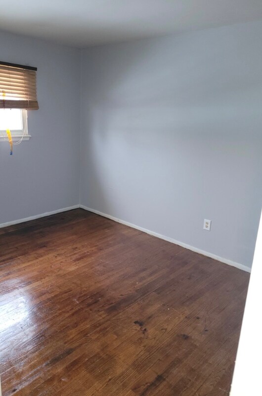 Building Photo - 6630 Eastmont Dr