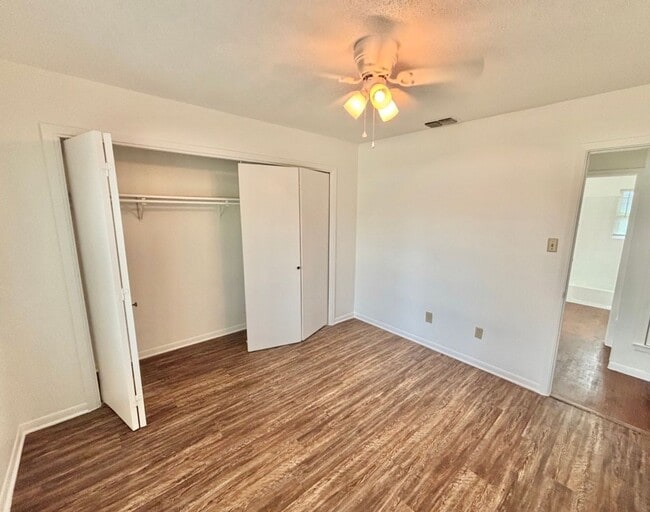 Building Photo - AVAILABLE NOW; APPLY AT OUR WEBSITE TODAY!!