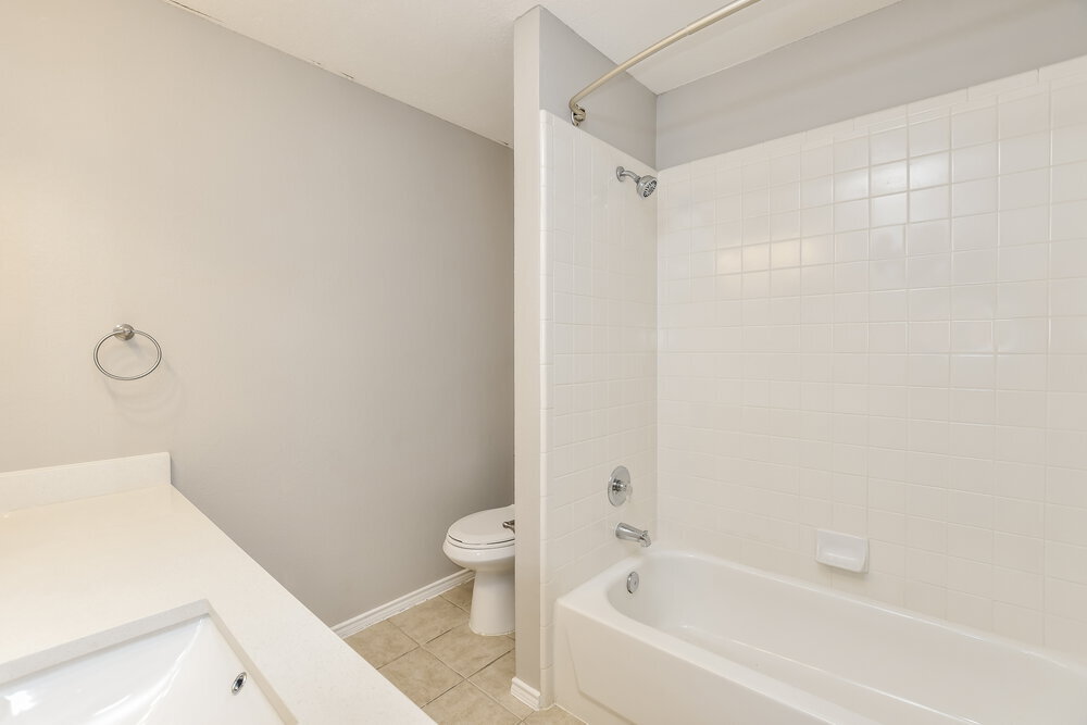 Building Photo - 105 Princeton Cir