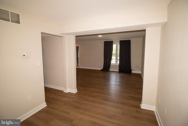 Building Photo - 7822 Rolling Vista Ct
