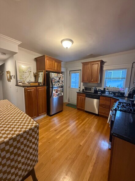 Building Photo - 1 Grimes St