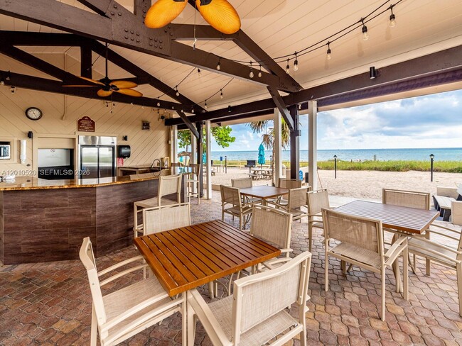Building Photo - 5000 N Ocean Blvd