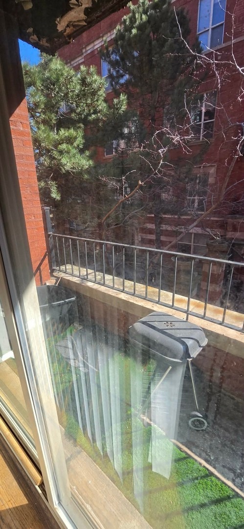 Building Photo - 5142 S King Dr