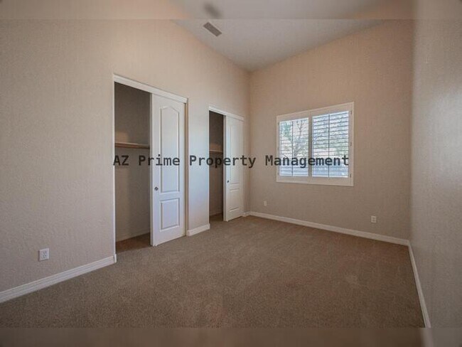 Building Photo - 2902 E Gary Way