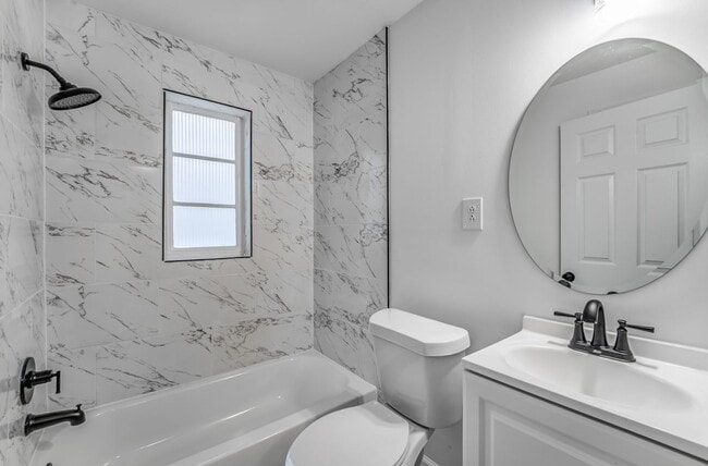 Building Photo - Bright, Comfortable 3BR/2BA Home in East Memphis — 1,400 Sq Ft!