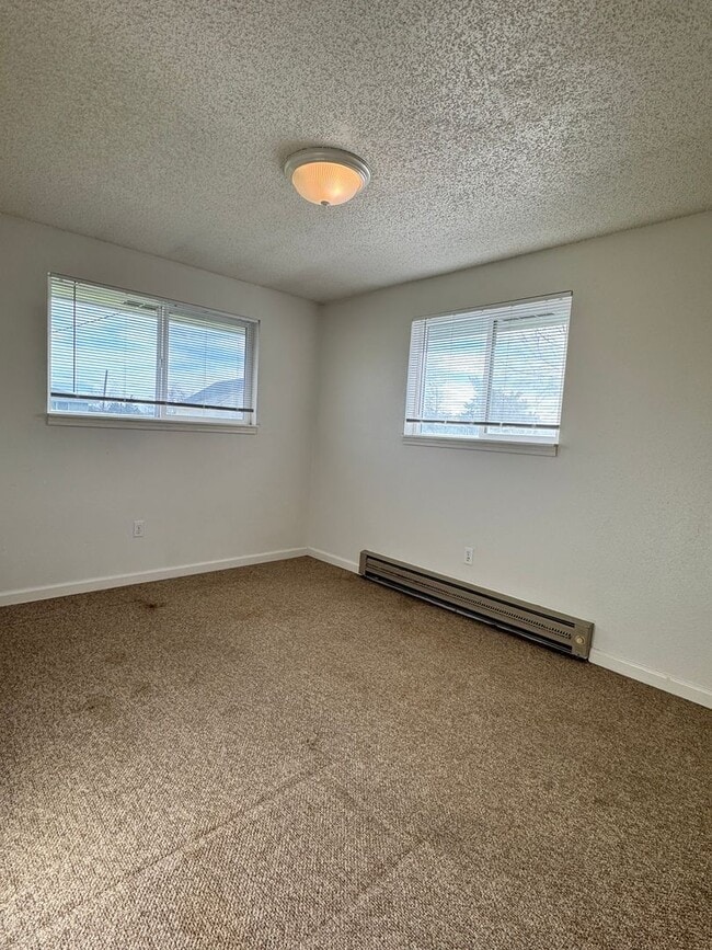 Building Photo - 5404 E Kilgary Way