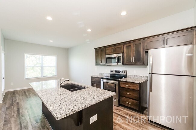 Building Photo - 4BR/3BA | Newly Renovated Single Family Home | 1-Car Covered Parking | In Bradley Crossing!