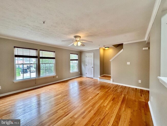 Building Photo - 2107 Mardic Dr