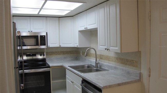 Building Photo - 3405 N 51st St