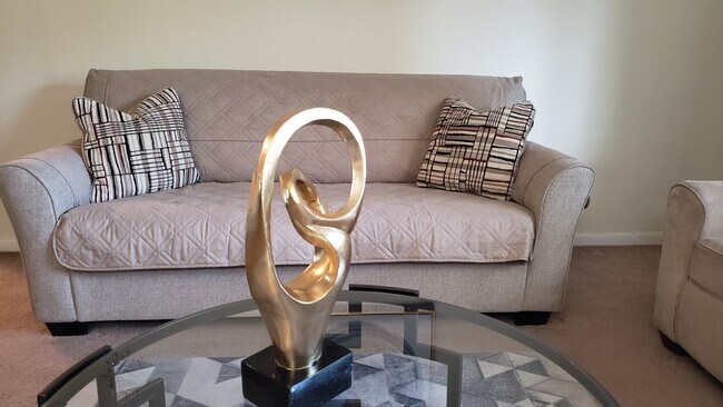 Building Photo - 507 NW 39th Rd