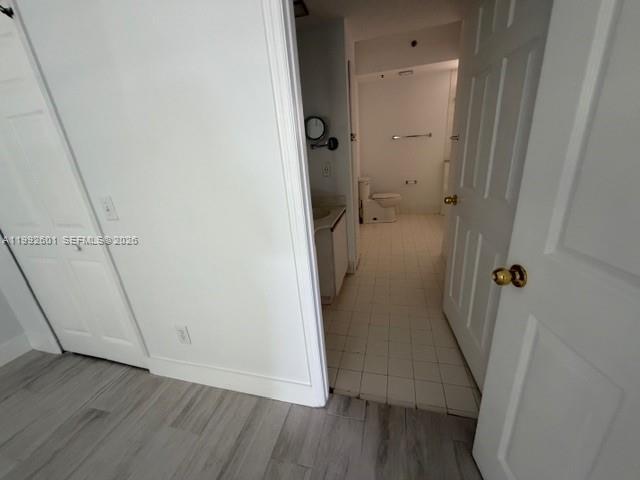 Building Photo - 3245 NE 184th St