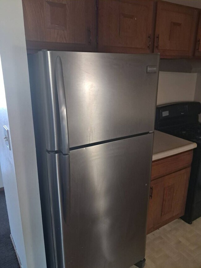 Building Photo - 6011WPortR