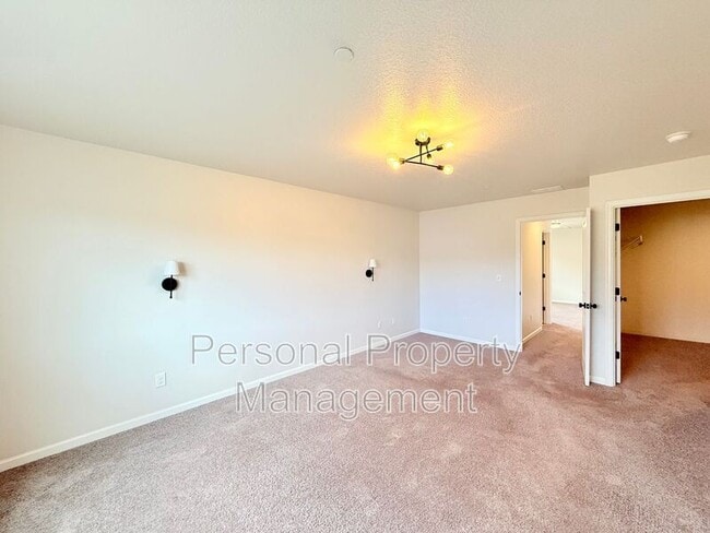 Building Photo - 7310 N 93rd Ave