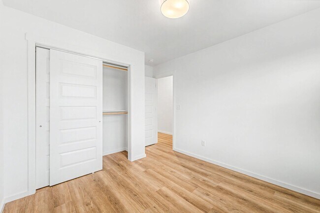 Building Photo - 3 Bed, 2 Bath Home!!