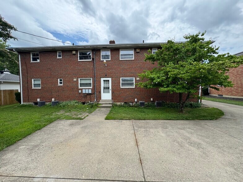 Building Photo - 1436 NW Washington Blvd