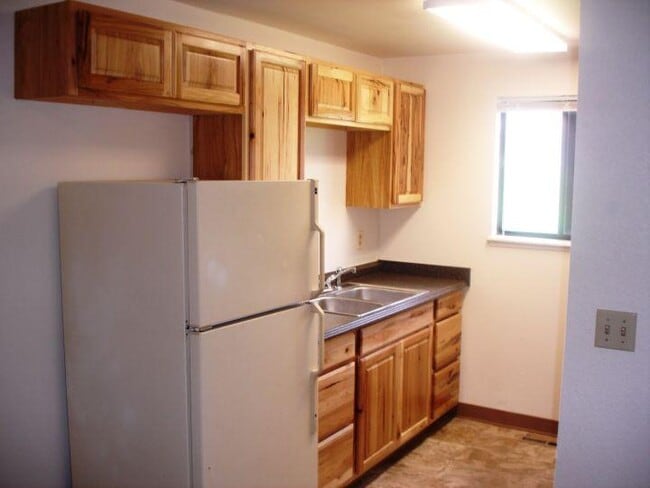 Building Photo - 1 bedroom in Billings MT 59101