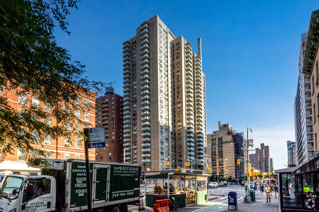 The Newbury - 250 E 87th St New York NY 10128 | Apartment Finder