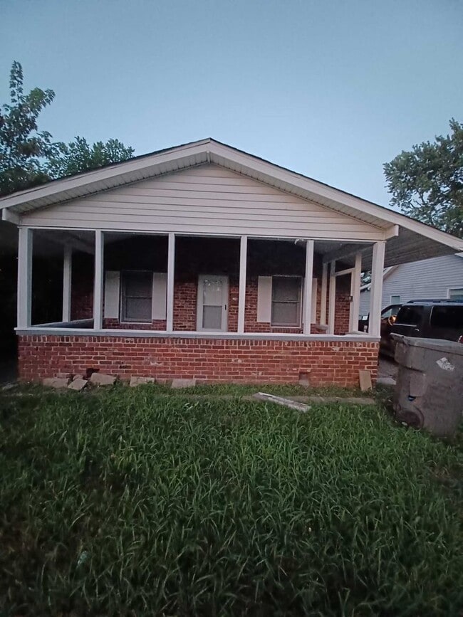 Primary Photo - 3035 N Ritter Ave