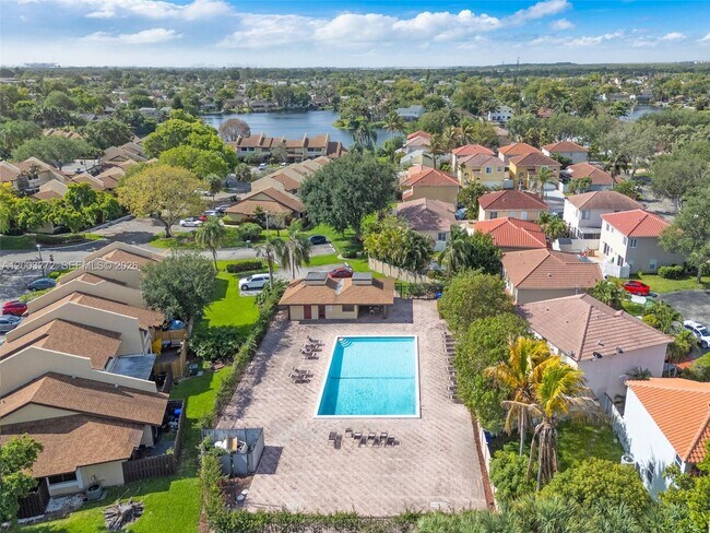 Building Photo - 250 SW 97th Terrace