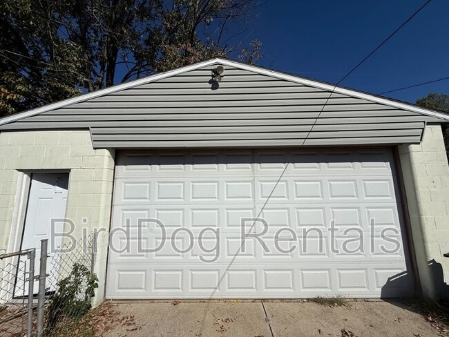 Building Photo - 3772 Dehner Dr