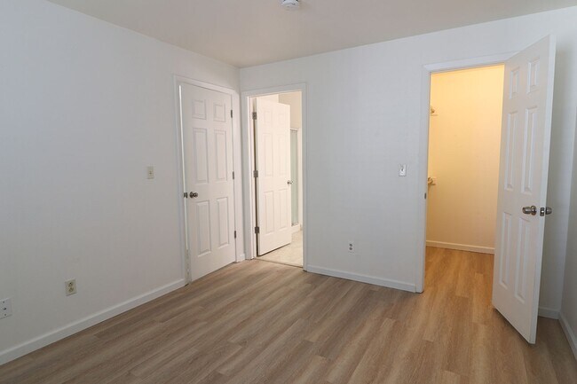 Building Photo - 2659 Sycamore Glen Dr