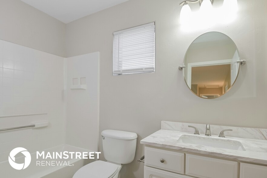 Building Photo - 60223 Verde Vista Ct