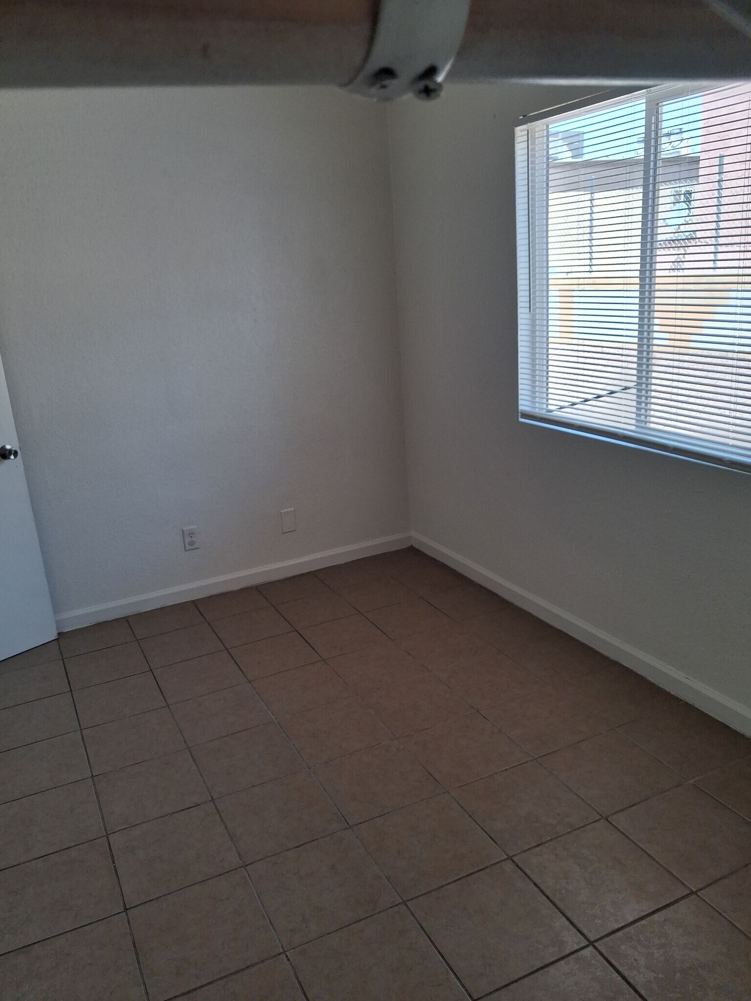 Building Photo - 6966 Issac Ave