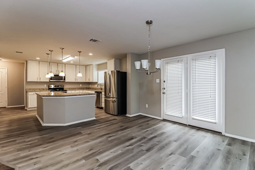 Building Photo - 10456 Winding Passage Way