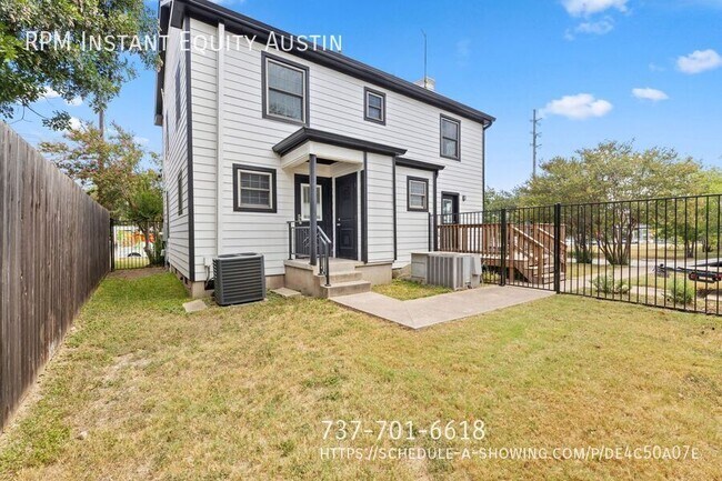 Building Photo - 1013 E 38th 1/2 St