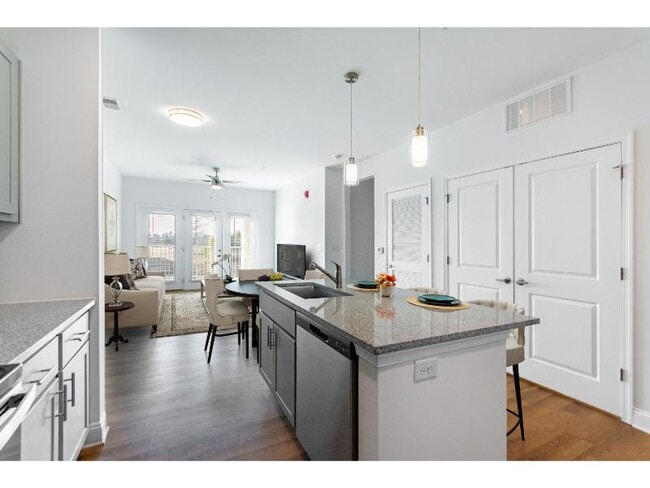 Building Photo - Welden Park