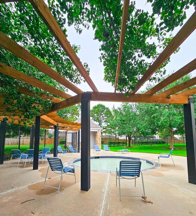 Building Photo - 20810 Balmoral Glen Ln