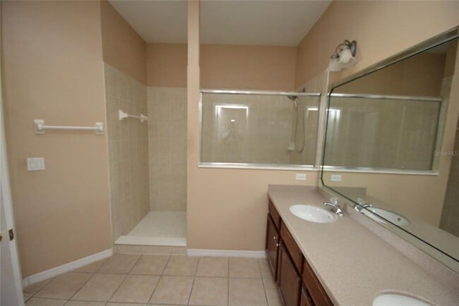 Building Photo - 9441 Myrtle Creek Ln