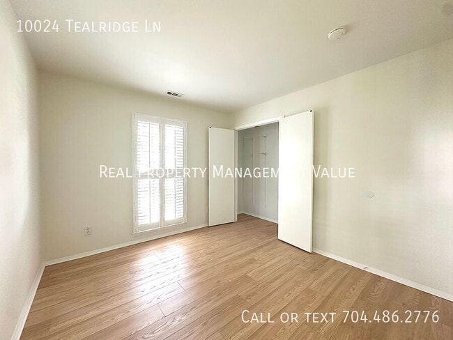 Building Photo - 10024 Tealridge Ln